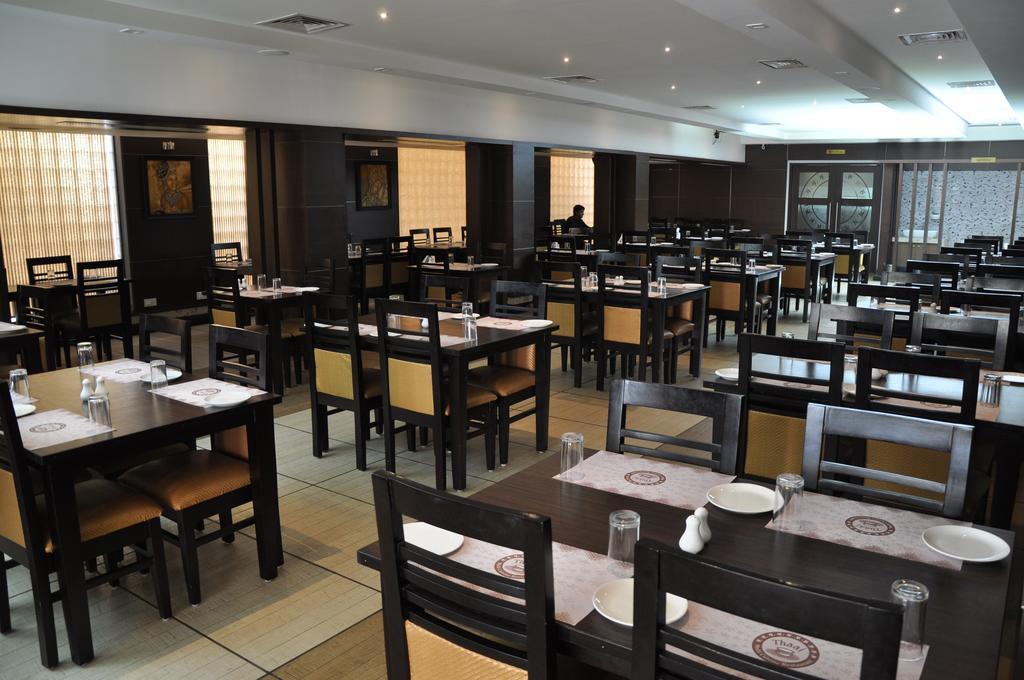 Hotel Shaans Tiruchirappalli Bilik gambar